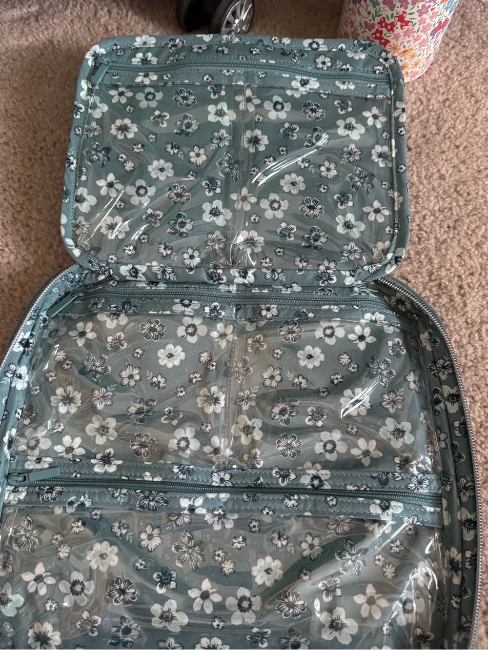 Vera Bradley Teal Quilted hanging organizer